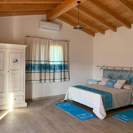 Tenute Venafiorita Loiri Porto San Paolo Екстер'єр фото