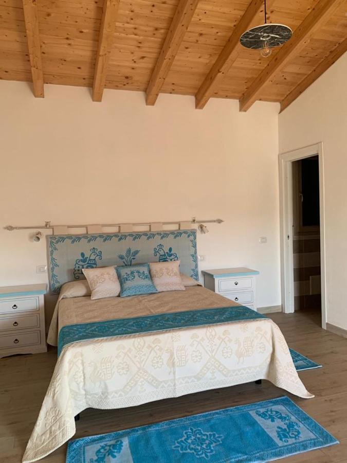 Tenute Venafiorita Loiri Porto San Paolo Екстер'єр фото