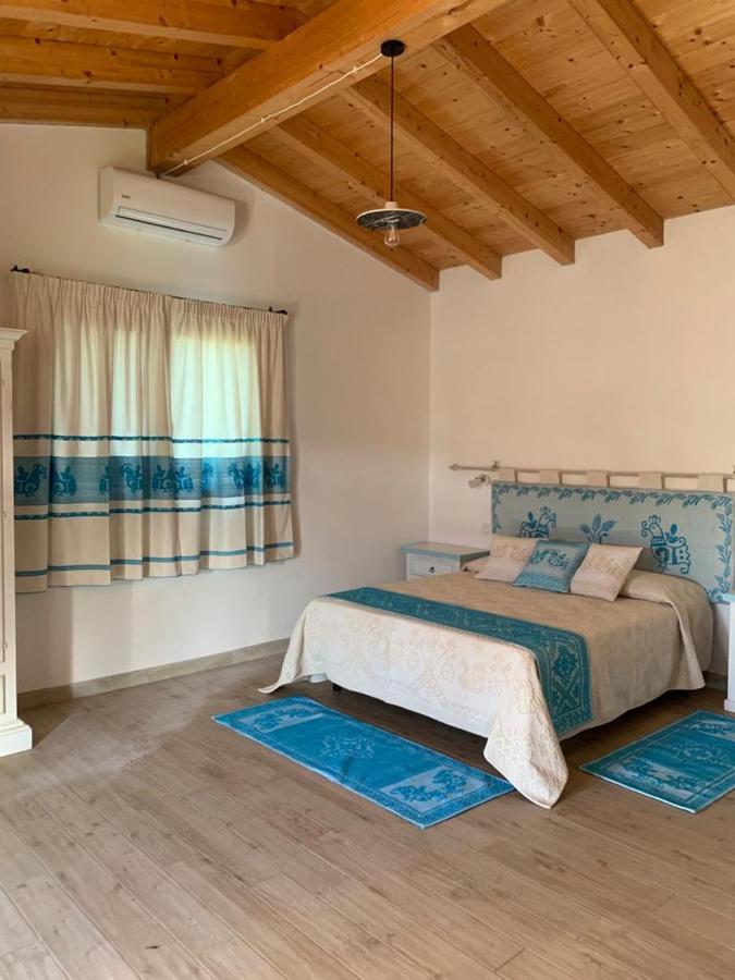 Tenute Venafiorita Loiri Porto San Paolo Екстер'єр фото